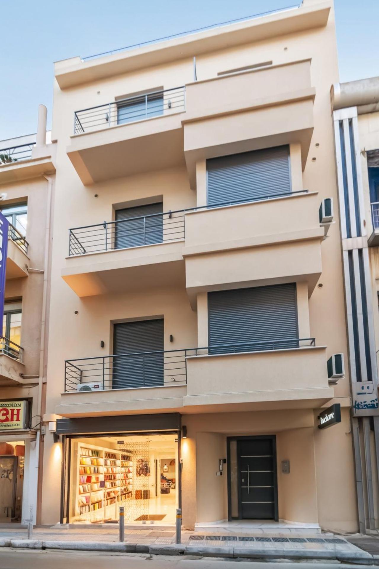 Limehome Athens Solonos City Center Bagian luar foto