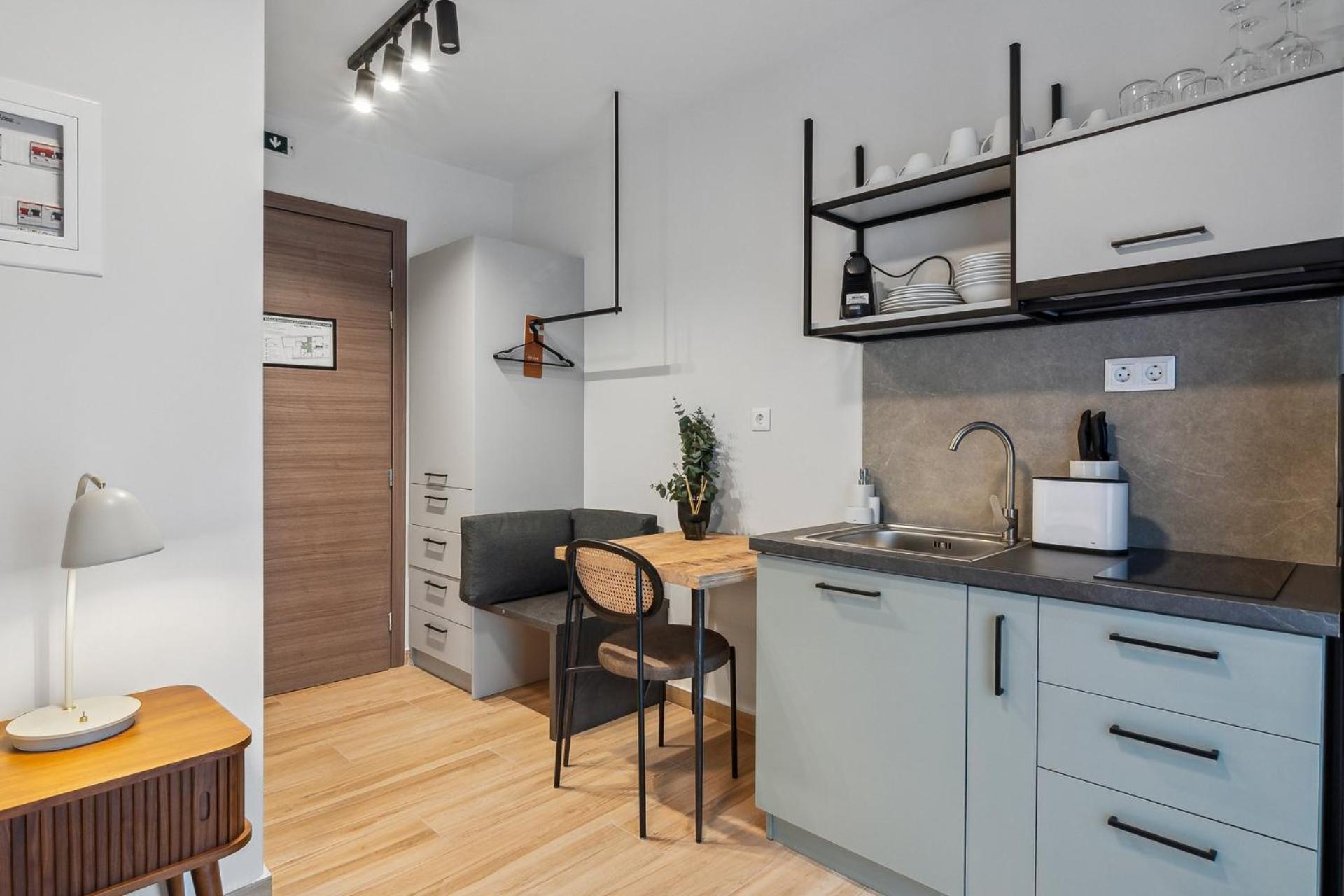 Limehome Athens Solonos City Center Bagian luar foto