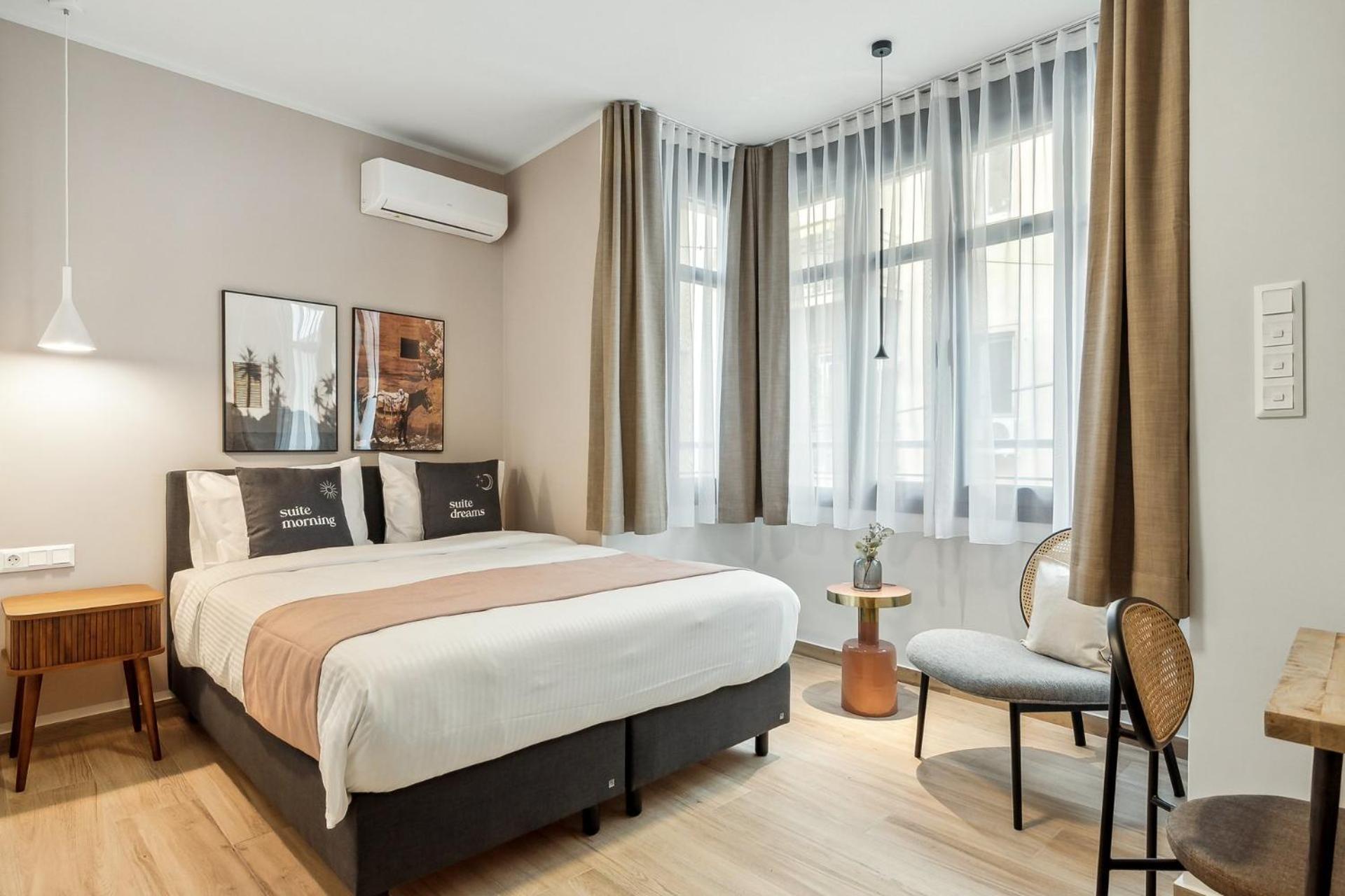 Limehome Athens Solonos City Center Bagian luar foto