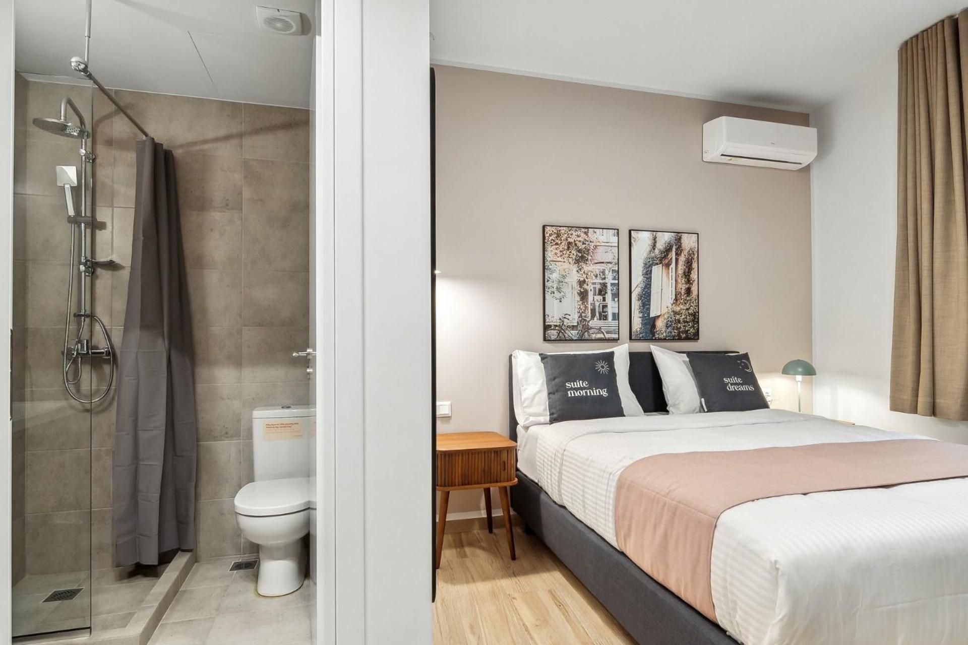 Limehome Athens Solonos City Center Bagian luar foto