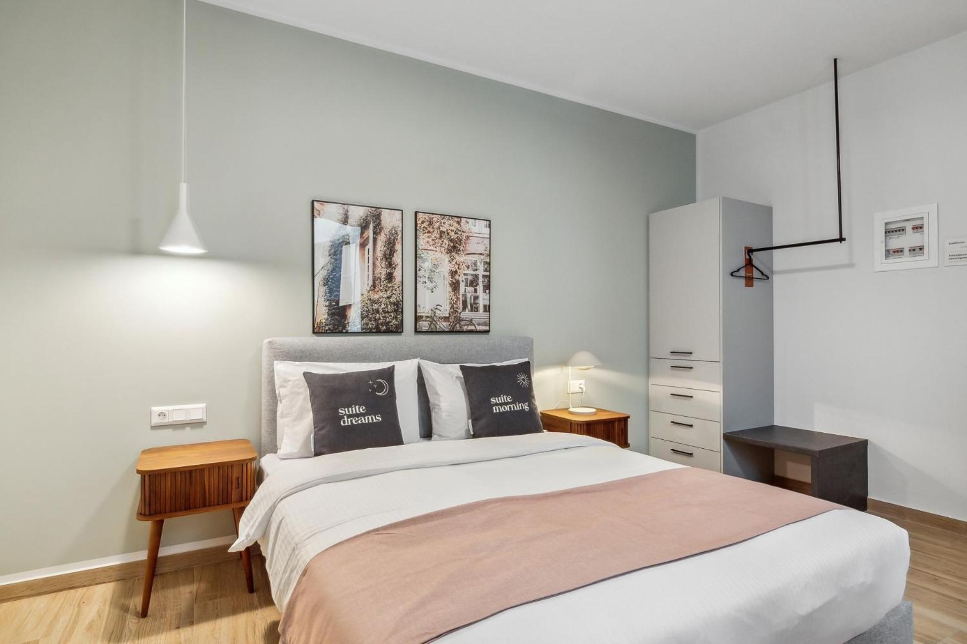 Limehome Athens Solonos City Center Bagian luar foto