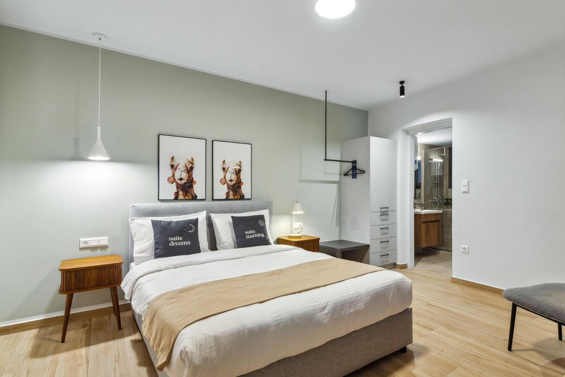 Limehome Athens Solonos City Center Bagian luar foto