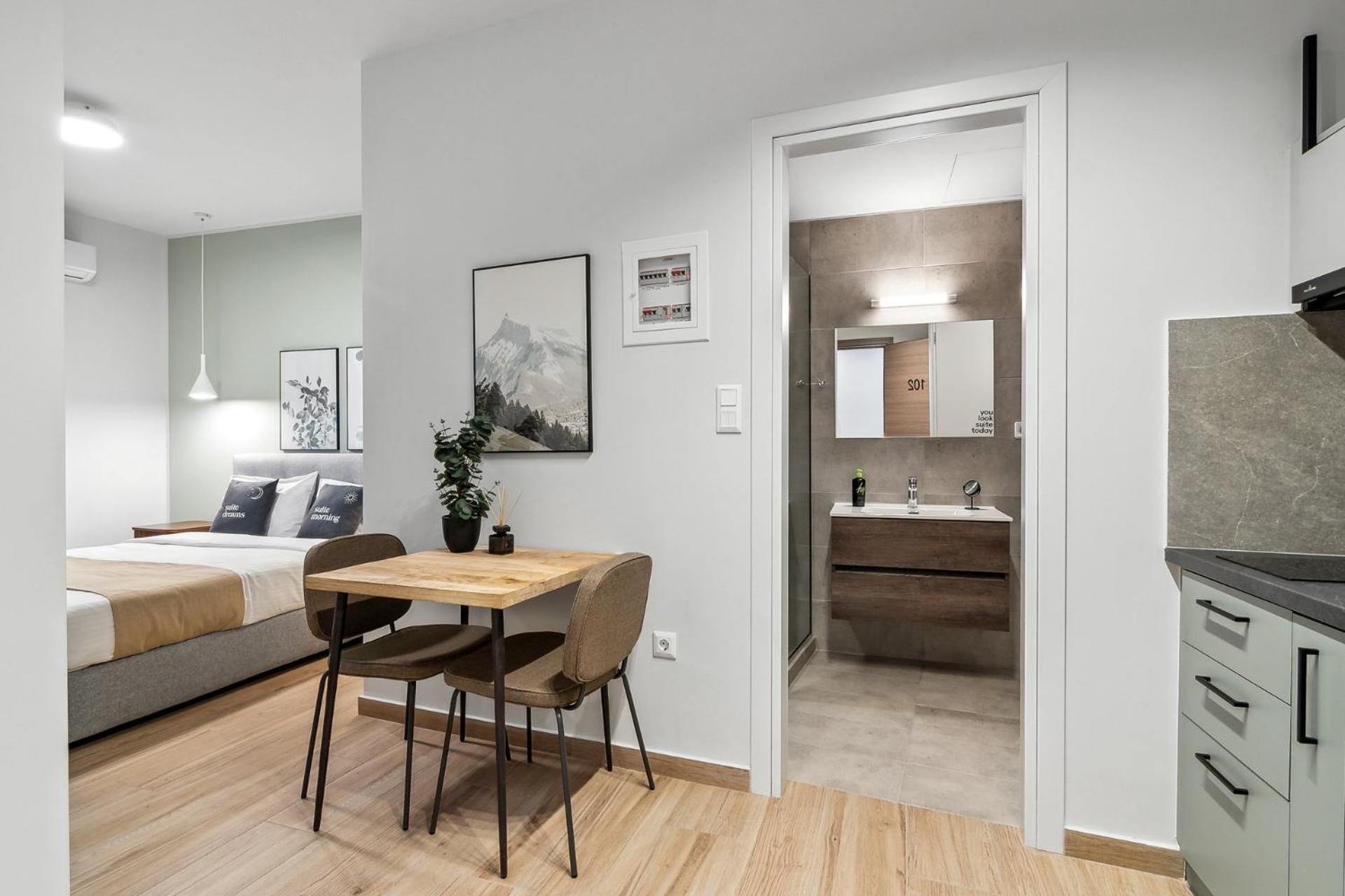 Limehome Athens Solonos City Center Ruang foto