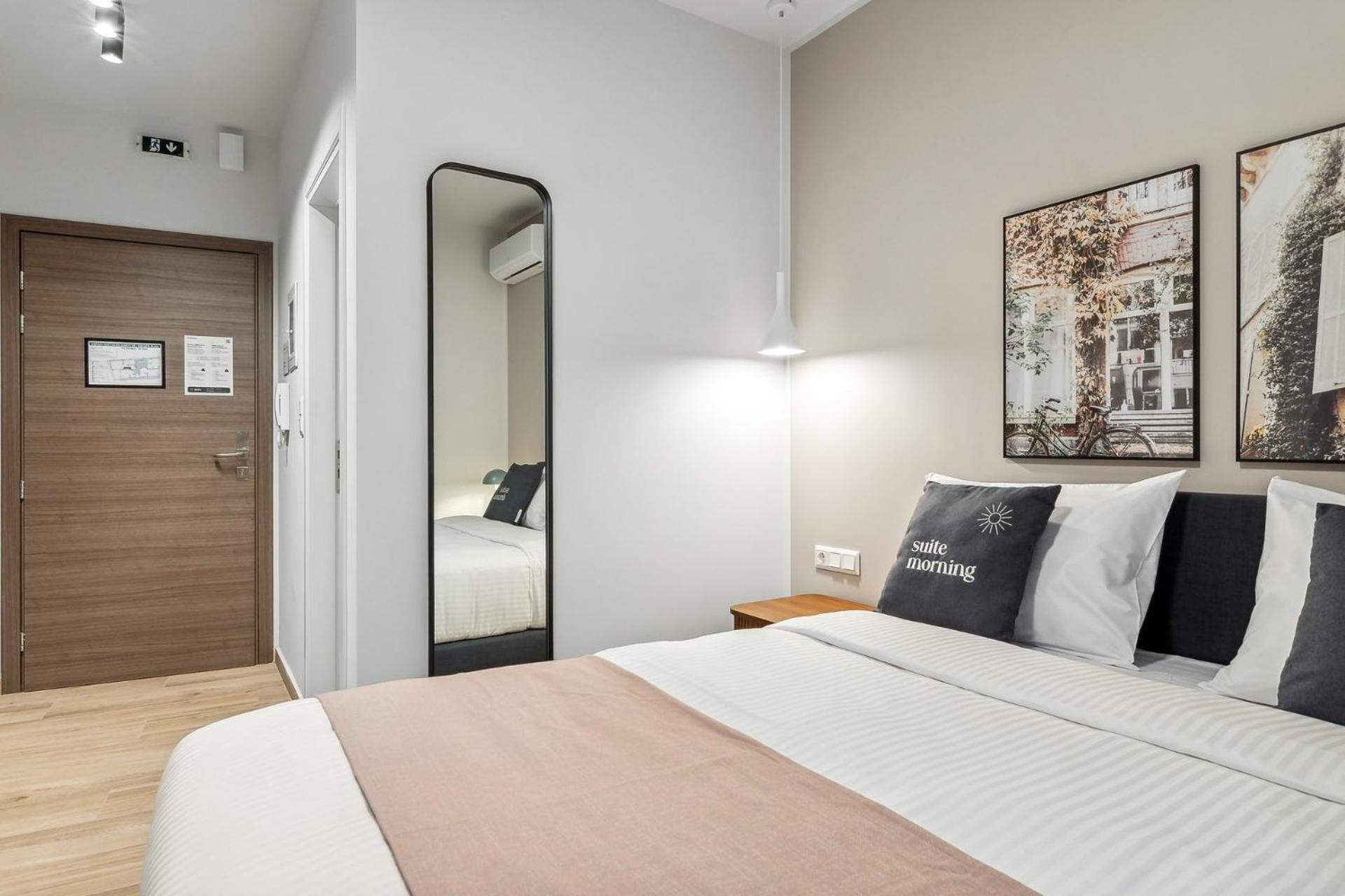 Limehome Athens Solonos City Center Ruang foto